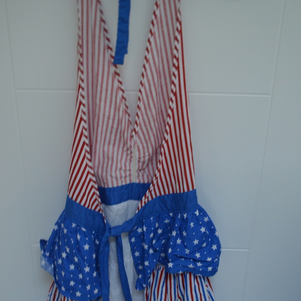 Apron Red White & Blue Ruffle - Picture 4 of 8